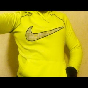 Nike THERMA-FIT hoodie